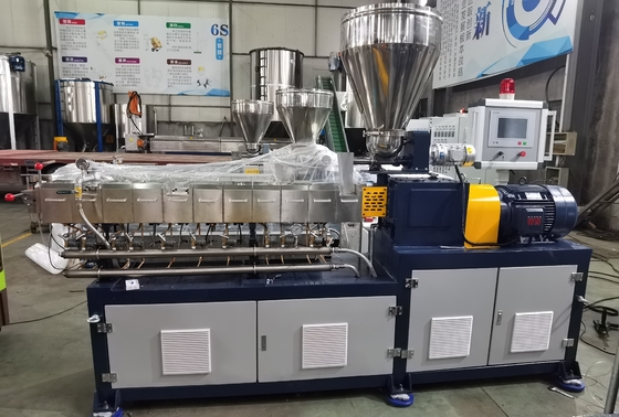 Used Double Twin Screw Extruder Grey Color 600 rpm Speed Second Hand Plastic Extruder